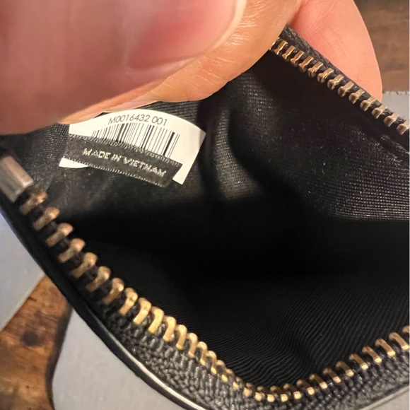 Marc Jacobs Wallet - Picture 4 of 7